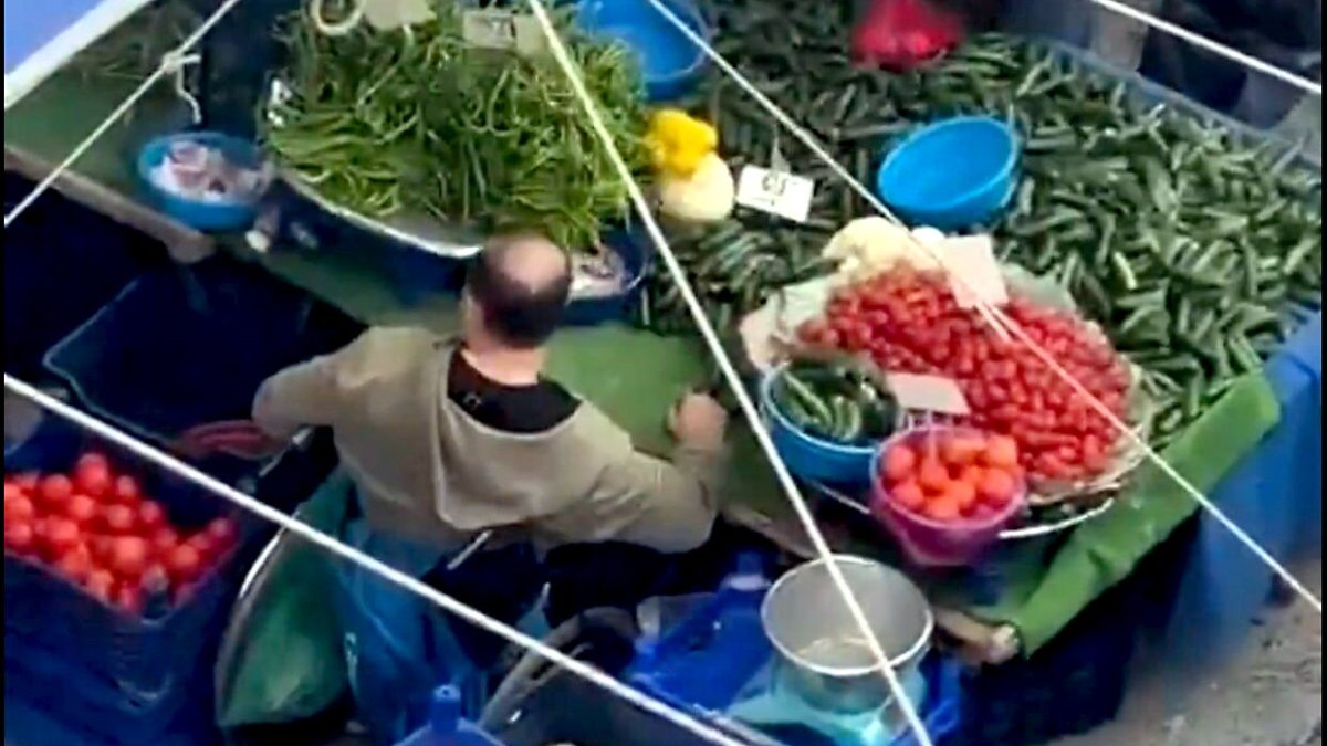 İstanbul'da ürünleri değiştiren pazarcı hakkında soruşturma başlatıldı