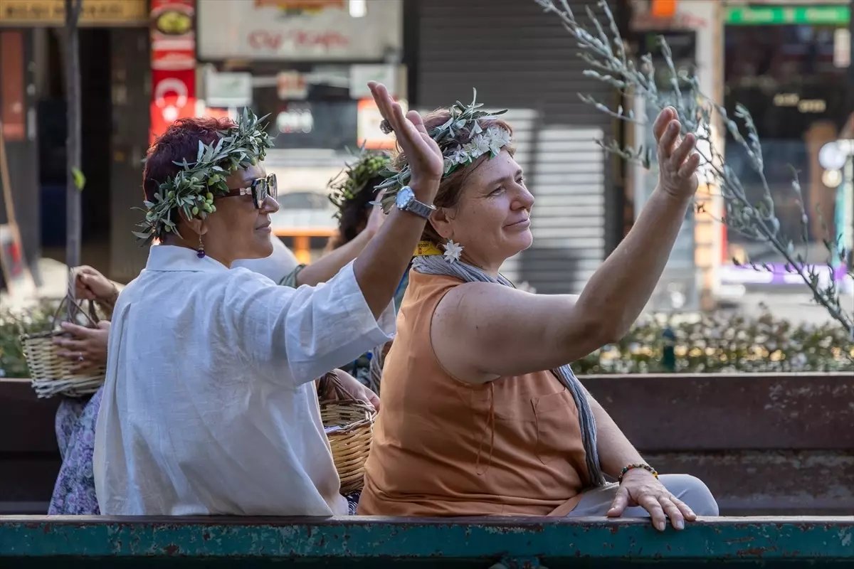 Manavgat'ta Zeytin ve Zeytinyağı Festivali Coşkuyla Başladı
