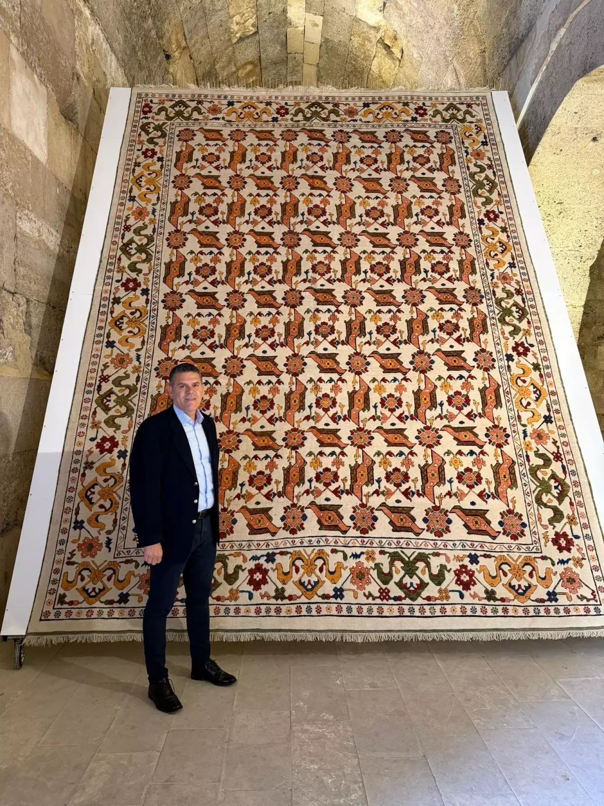 Selçuklu Halıları Sultanhanı Kervansarayı'nda Sergilenmeye Başladı