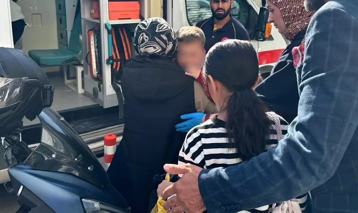 Adıyaman'da Motosiklet Çarpan Küçük Çocuk Yaralandı