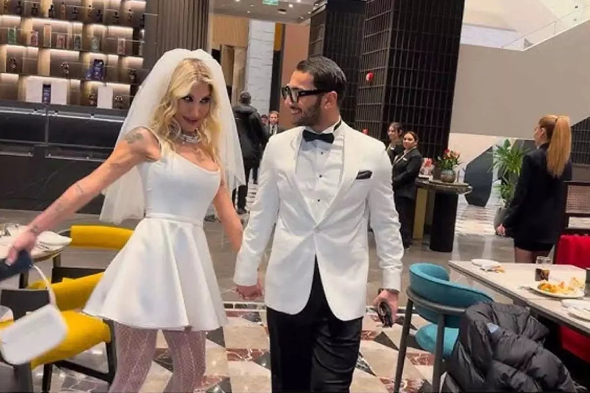 Ayrılık uzun sürmedi: İrem Derici'den şaşırtan geri dönüş