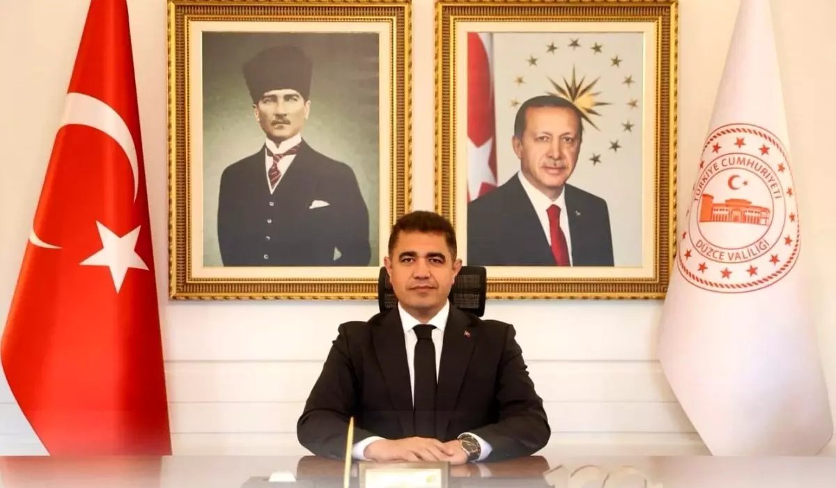 Düzce Valisi'nden Kocaeli'deki Yangın için Taziye Mesajı