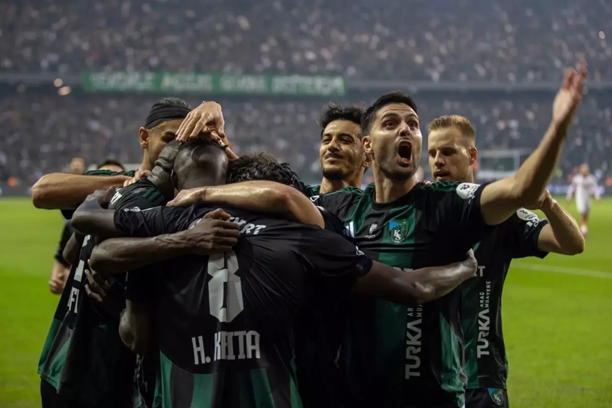 Selçuk İnan'dan Aslan'a çelme! Galatasaray bu sezon ilk kez kaybetti