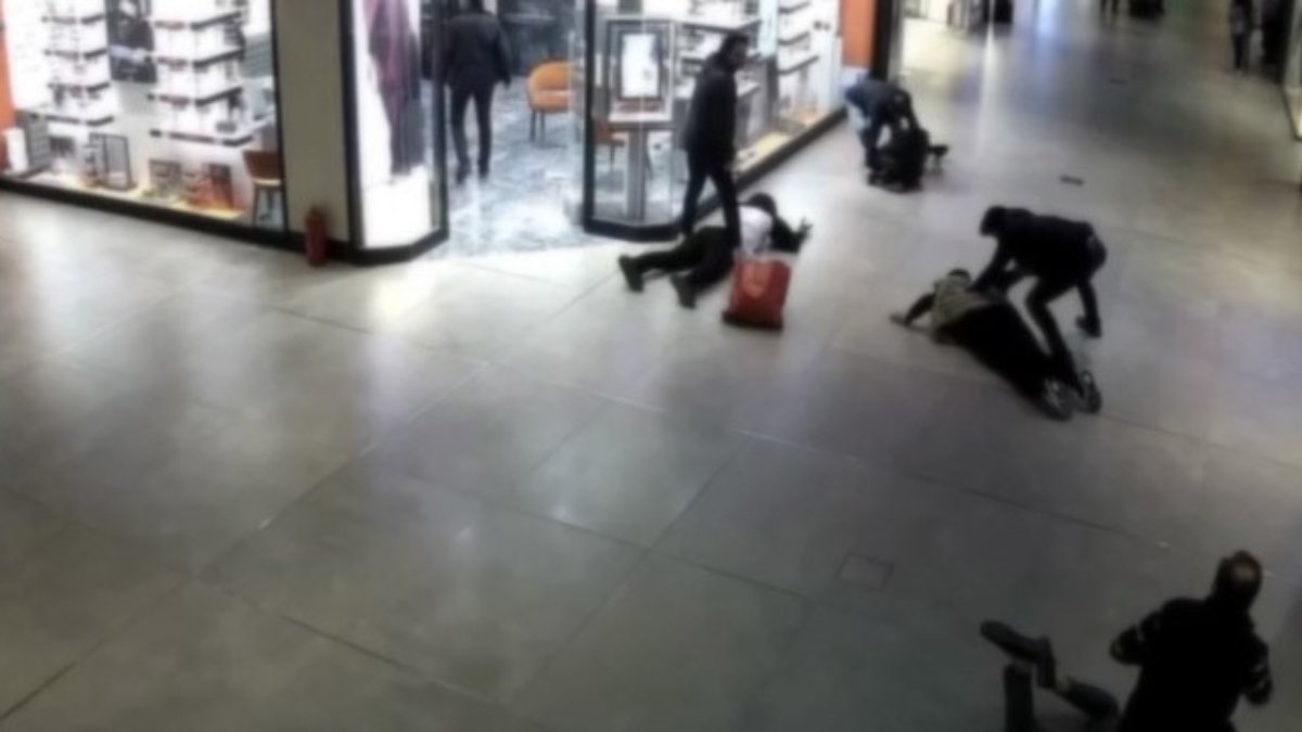 İstanbul'da kıyafet deneme bahanesiyle 1 milyon TL'lik vurgun: Suçüstü yakalandılar