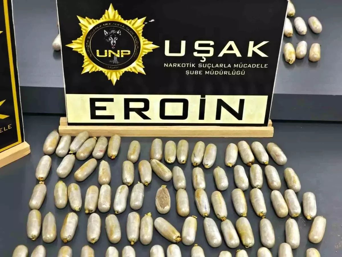 Uşak'ta Narkotik Operasyonu: 1 Kilo 100 Gram Eroinle İki Şüpheli Tutuklandı