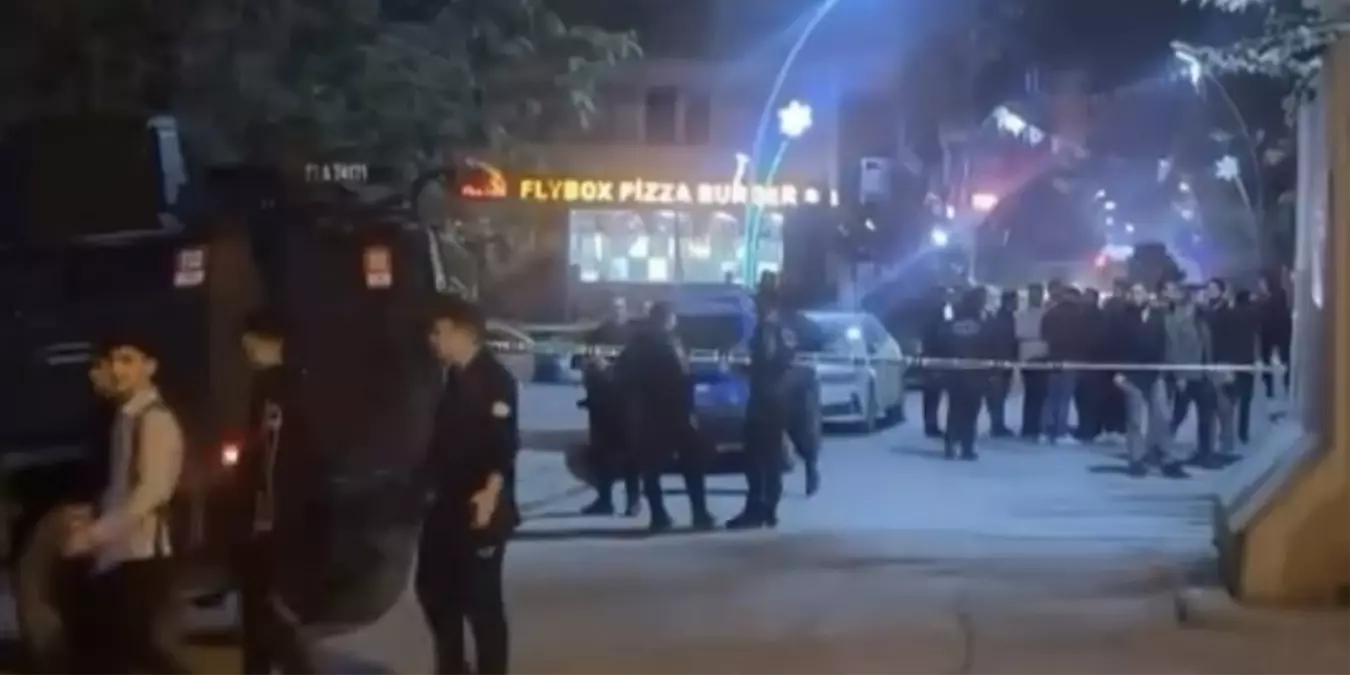 Cizre Adliyesi Önünde Silahlı Saldırı: 2 Yaralı