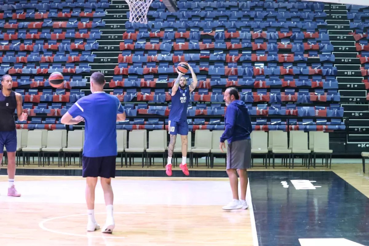 Anadolu Efes, İlk EuroLeague Maçına Hazır