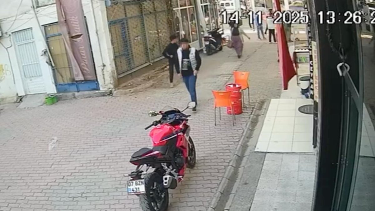 Antalya'da gençlerin kavgası kanlı bitti