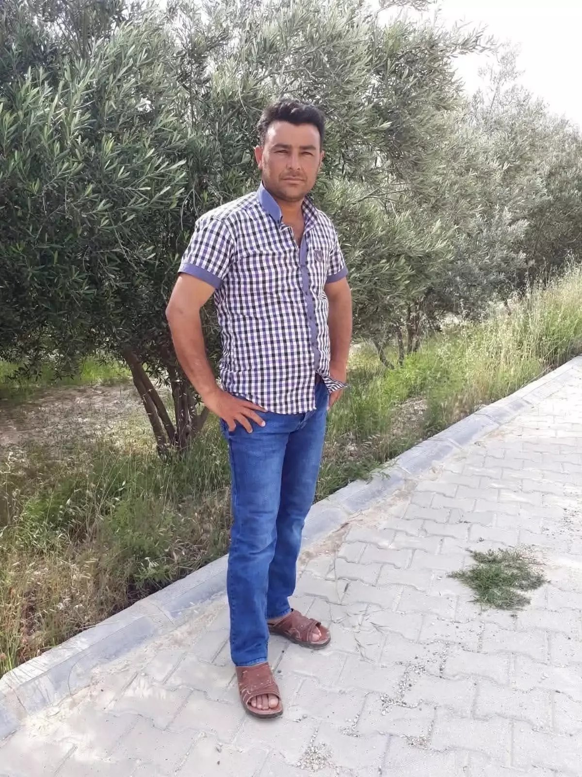 Mersin'de Tarım İşçilerini Taşıyan Midibüs ile Otomobil Çarpıştı: Ölü Sayısı 4'e Yükseldi