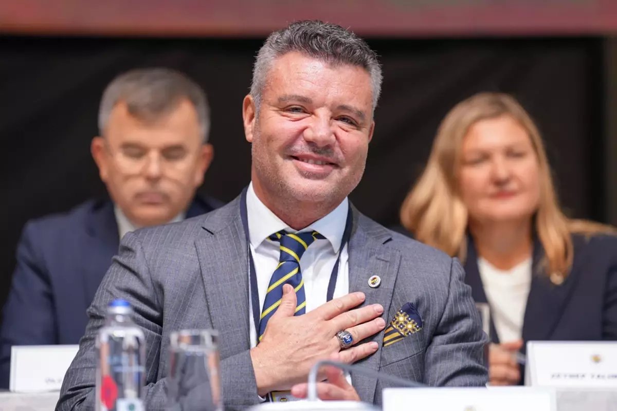 Fener taraftarına müjde! Lewandowski ile ilk temas kuruldu