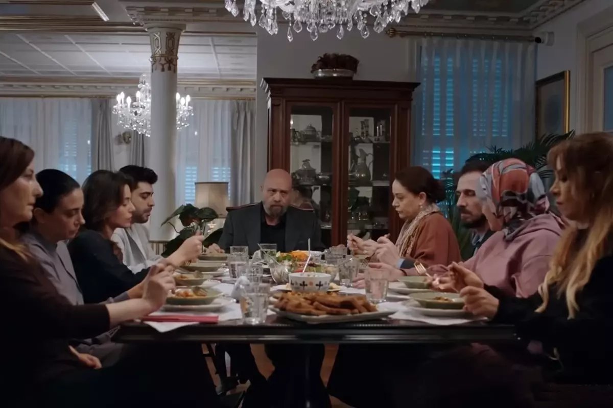 Kızılcık Şerbeti ile ilgili "hijyen" iddiası: Sonuç alamayınca diziden ayrıldı