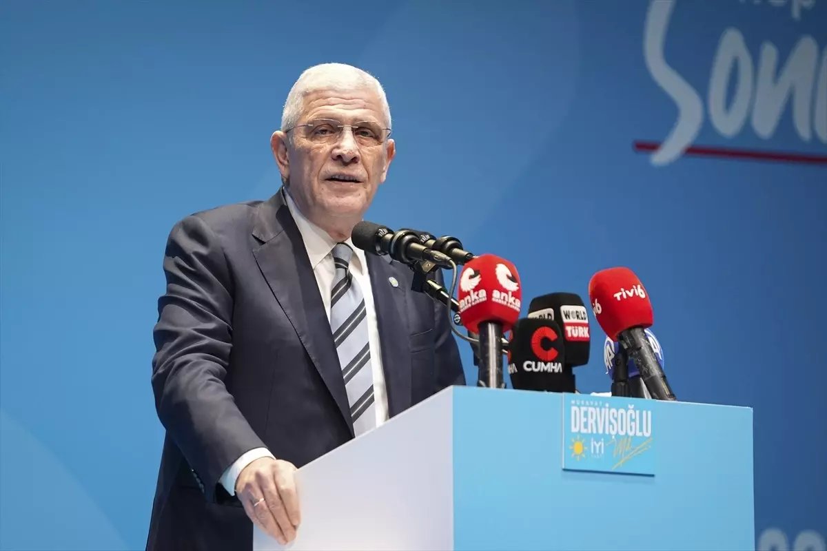 İYİ Parti'de Dervişoğlu: 'Geçmişi Karalamaya İzin Vermeyeceğiz'