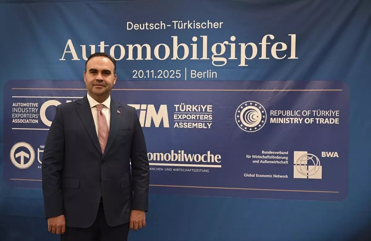 Bakan Kacır'dan Alman otomotiv şirketlerine Türkiye'ye yatırım çağrısı Açıklaması