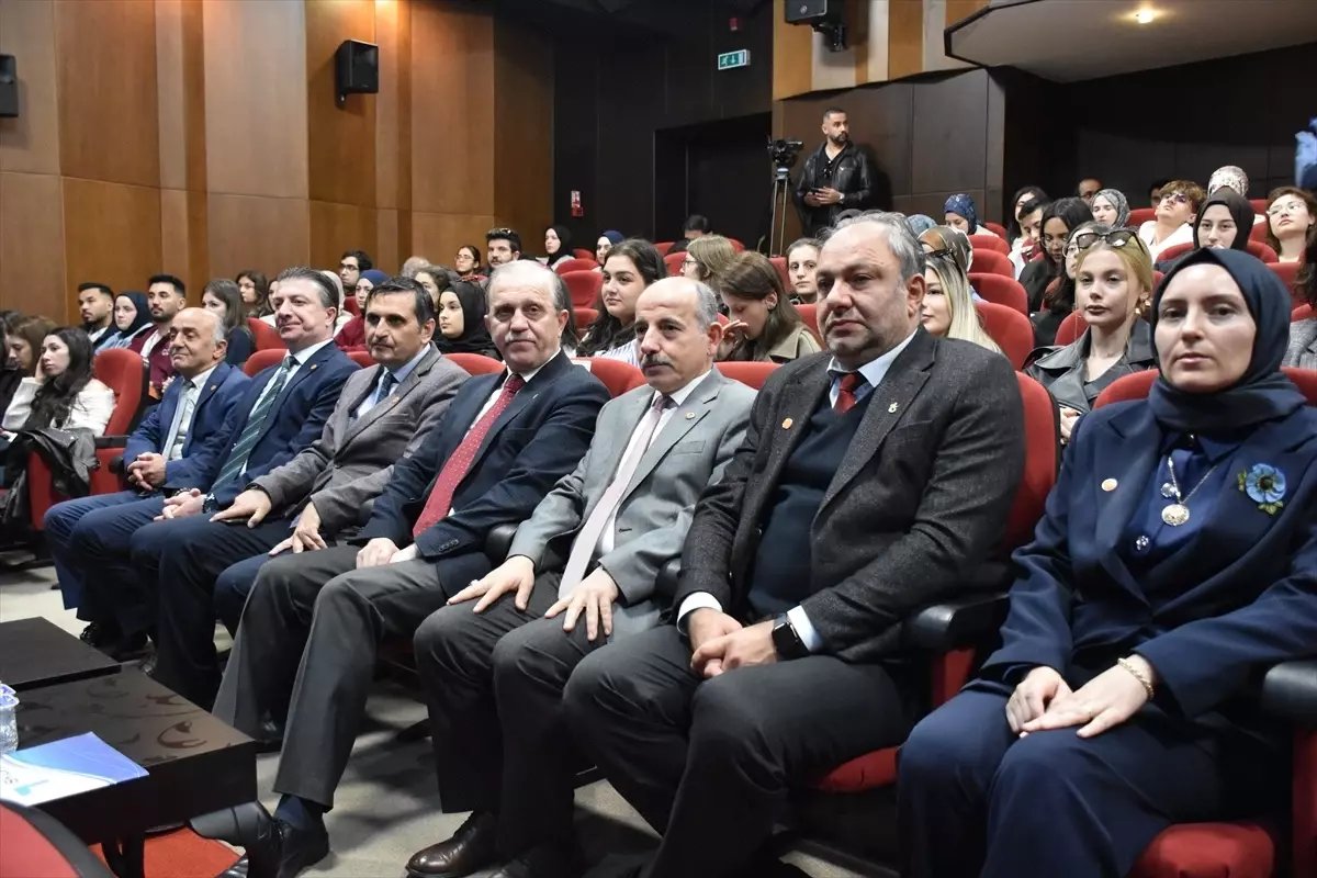 Trabzon'da Kadına Yönelik Şiddet Paneli Gerçekleştirildi