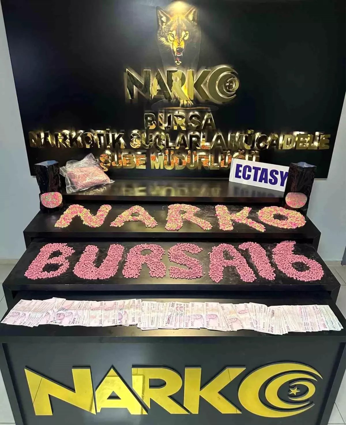 Bursa'da Uyuşturucu Ticareti Yapan Şahıs Yakalandı