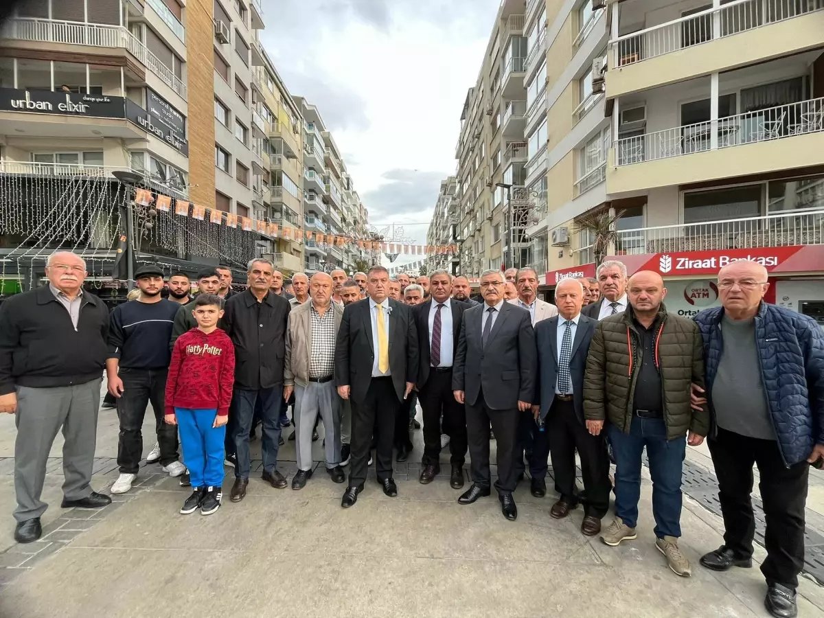 İzmir Taksicilerden Korsan Taşımacılığa Protesto