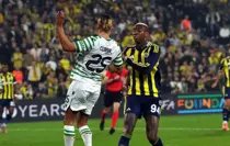 Fenerbahçe - Ferencvaros Maçının İlk Yarısı Golsüz Beraberlik ile Sona Erdi