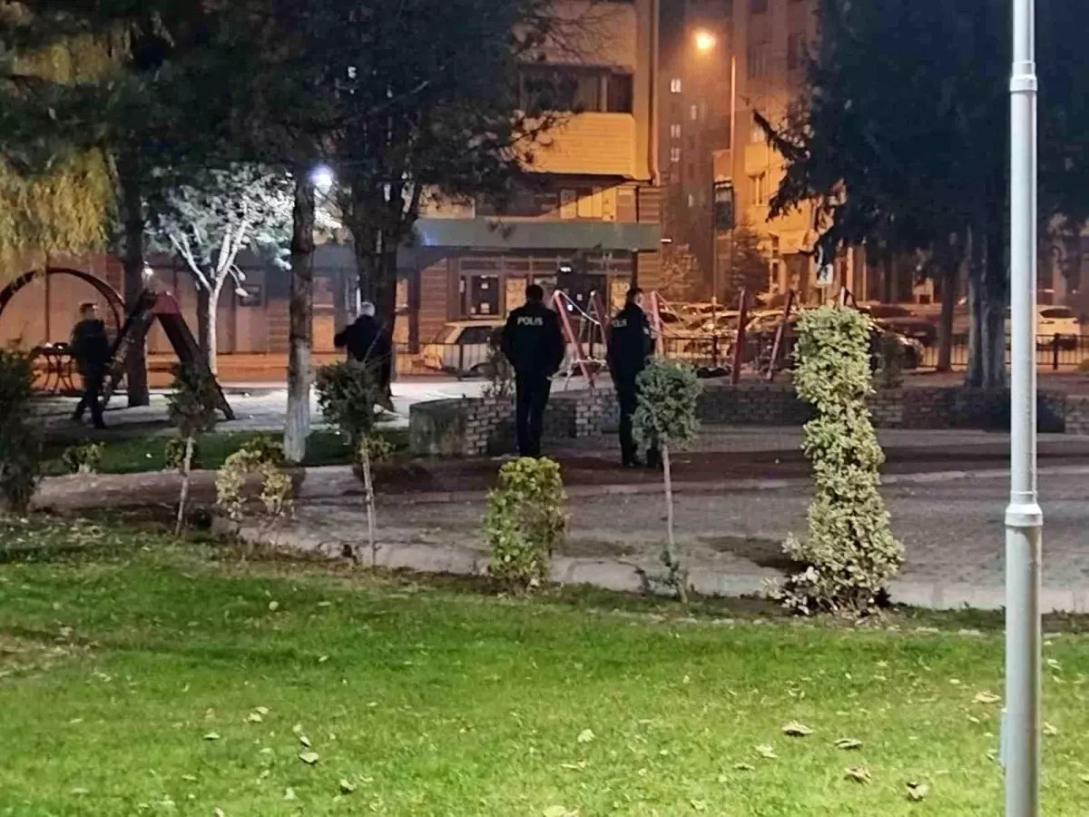 Kayseri'de Şüpheli Çanta İmha Edildi