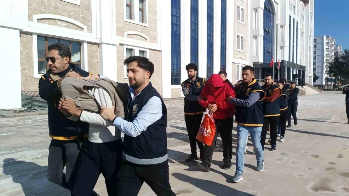 Adıyaman'da Fuhuş Operasyonu: 6 Zanlı Tutuklandı