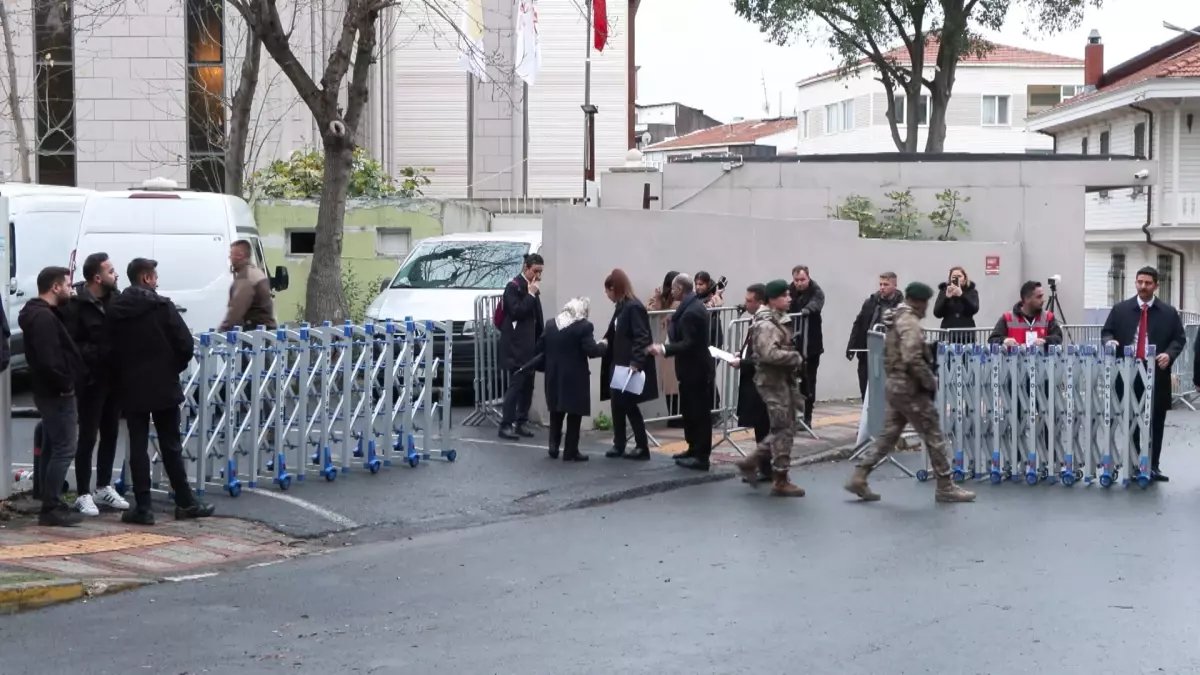 Papa 14. Leo, Sultan Ahmet Camii ve Mor Efrem Kilisesi'ni Ziyaret Etti