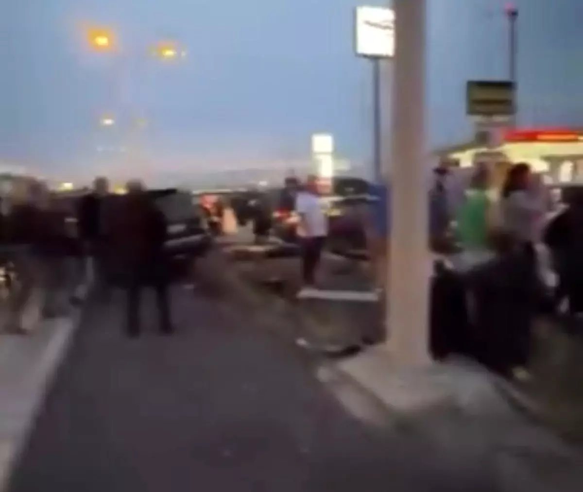 Balıkesir'de Zincirleme Trafik Kazası: 1 Yaralı