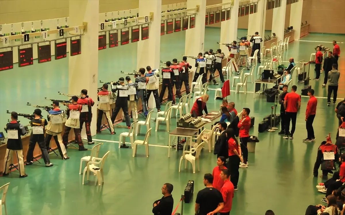Havalı Silahlar Avrupa Şampiyonaları Milli Takım Seçme Yarışması Mersin'de Başladı