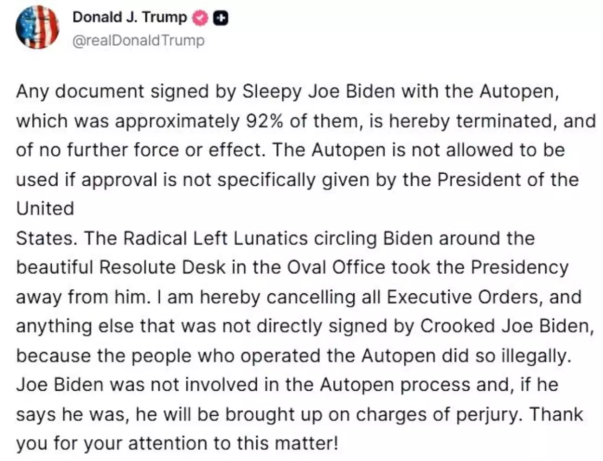 Trump, Biden Dönemindeki Resmi Belgeleri İptal Etti