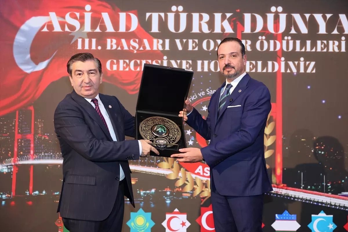 İstanbul'da "3. Türk Dünyası Başarı ve Onur Ödülleri Töreni" yapıldı
