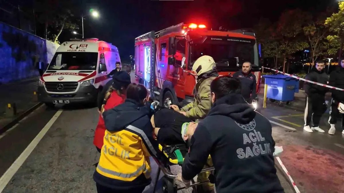 Üsküdar'da Hatalı Sollama Kazası: 3 Yaralı