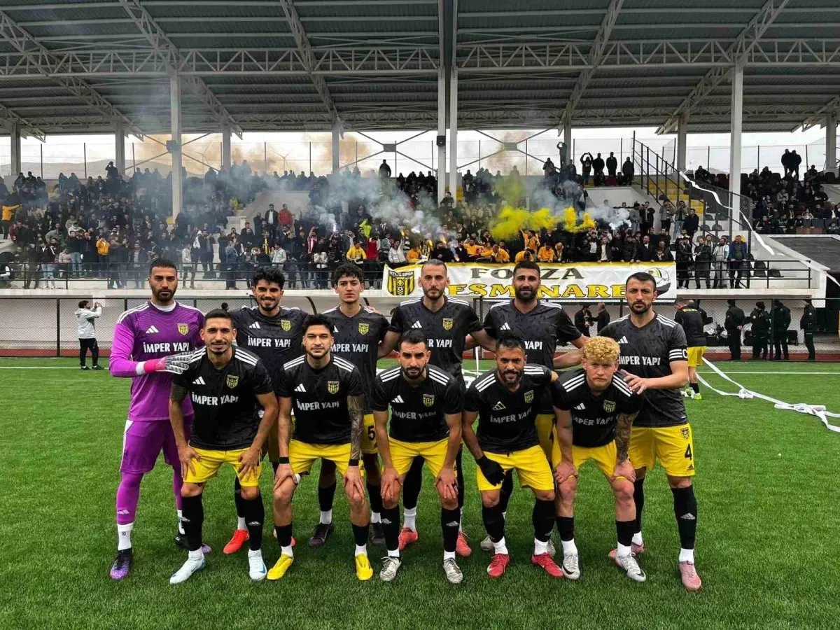 Bitlisspor Zirveyi Sıkı Tutuyor: Kurtalanspor'u 3-0 Geçti