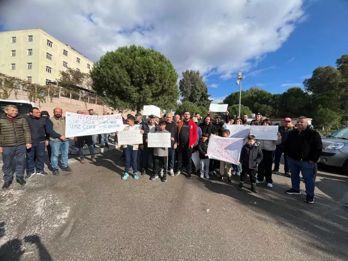 Buca Mahallesi Sakinleri Çöp Şantiyesine Tepki Gösterdi