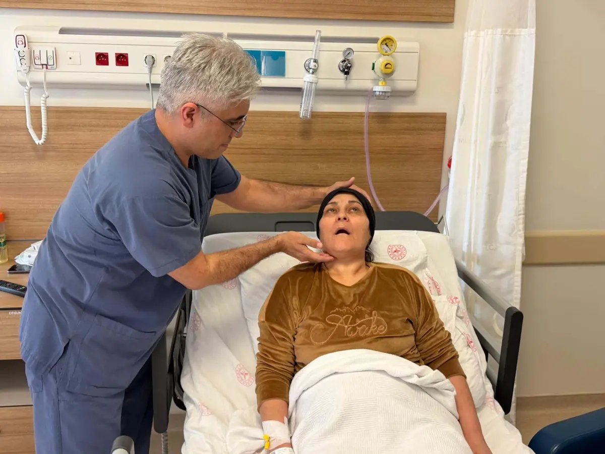 Eskişehir'de Nadir Görülen Tümör Ameliyatla Tedavi Edildi