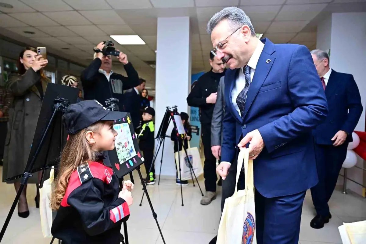 Eskişehir'de Teknoloji Bağımlılığına Dikkat Çekildi