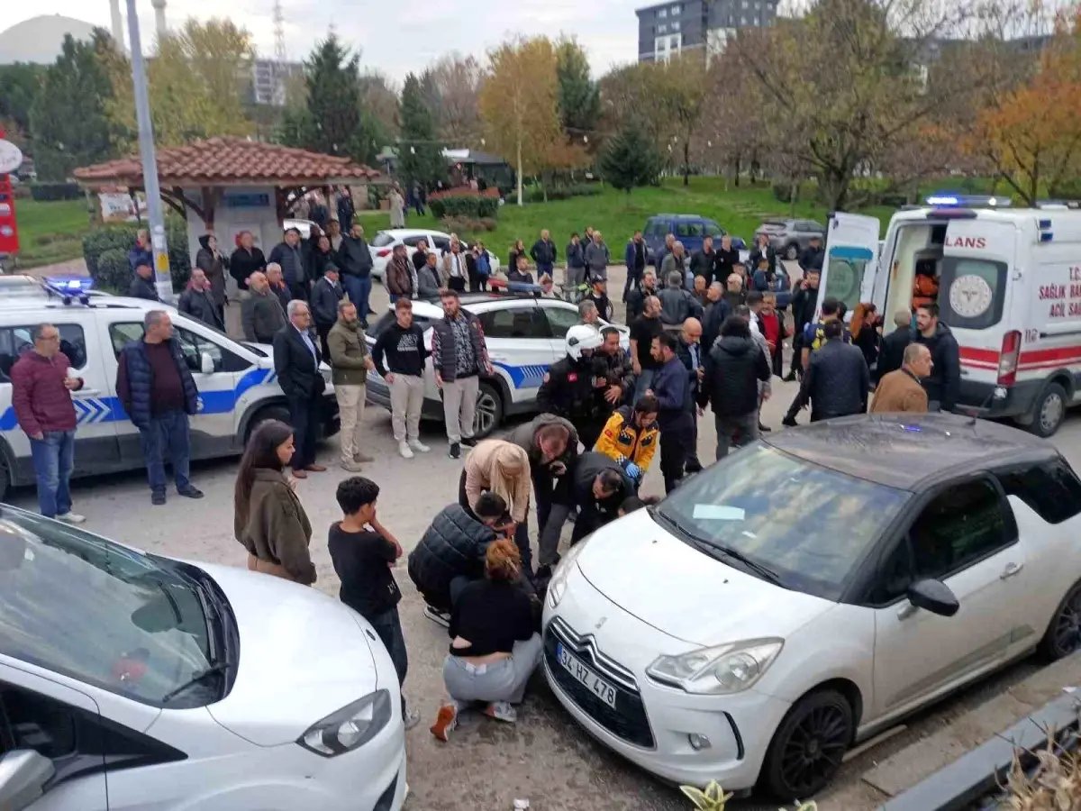 Bursa'da Kafe Tartışması Silahlı Savaşa Dönüştü: 4 Yaralı