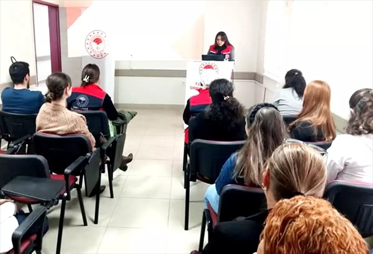 Kahverengi Kokarca Zararlısıyla Mücadele İçin Bilgilendirme Toplantıları Düzenlendi