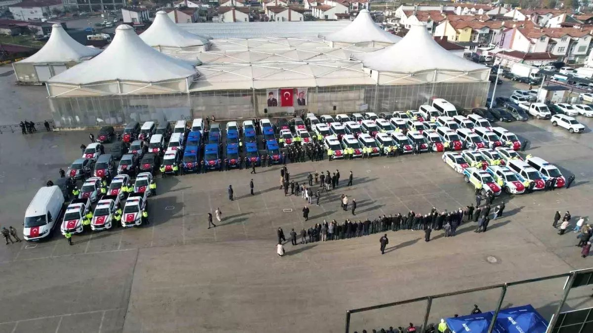 Kastamonu'da 84 araç, törenle emniyet ve jandarmaya tahsis edildi