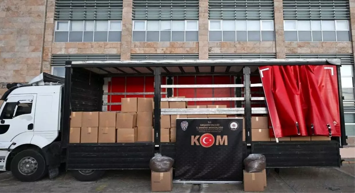 Kırşehir'de Kaçakçılık Operasyonu: 3,5 Ton Tütün Ele Geçirildi