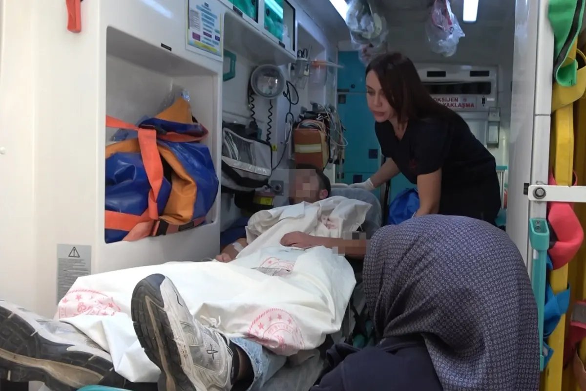 Ortaokul öğrencisi, akranı tarafından bıçaklandı