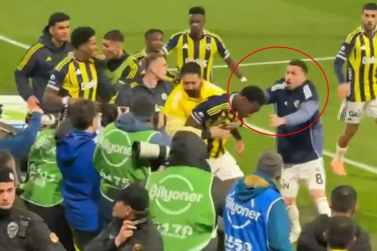 Mert Hakan'ın golden sonra yaptıkları olay oldu