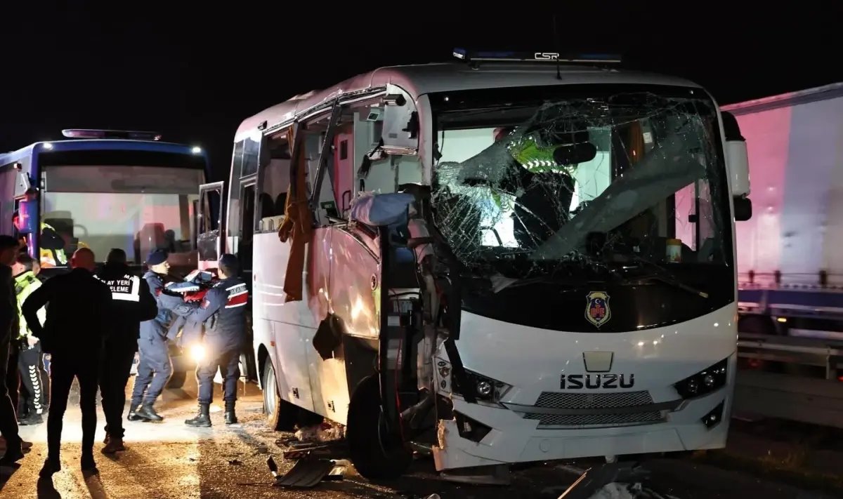 Amasya'da Zincirleme Kaza: 23 Yaralı Taburcu Edildi