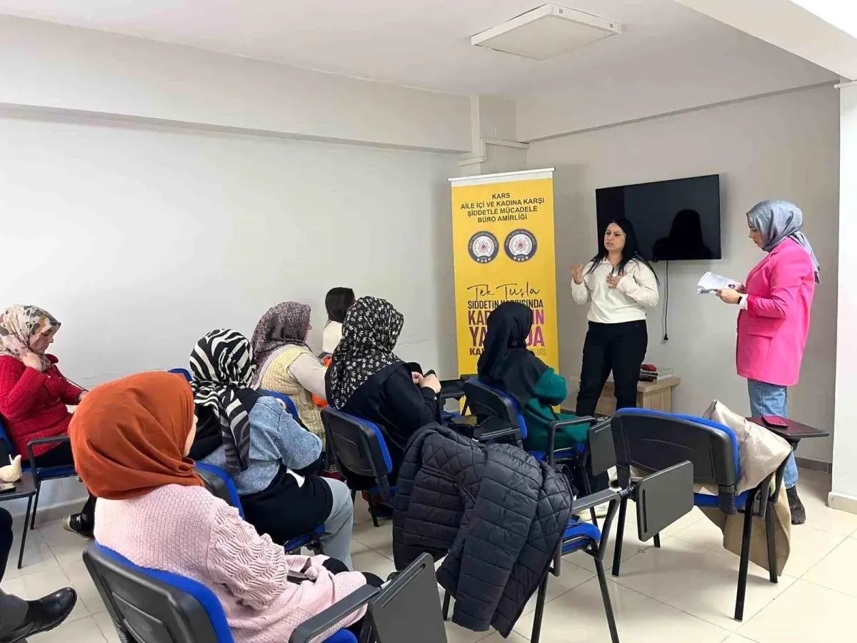 Kars'ta Kadın Destek Uygulaması (KADES) Tanıtım Etkinliği Düzenlendi