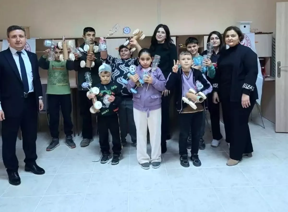 Özel bireyler geri dönüşümle hem öğrendi hem eğlendi