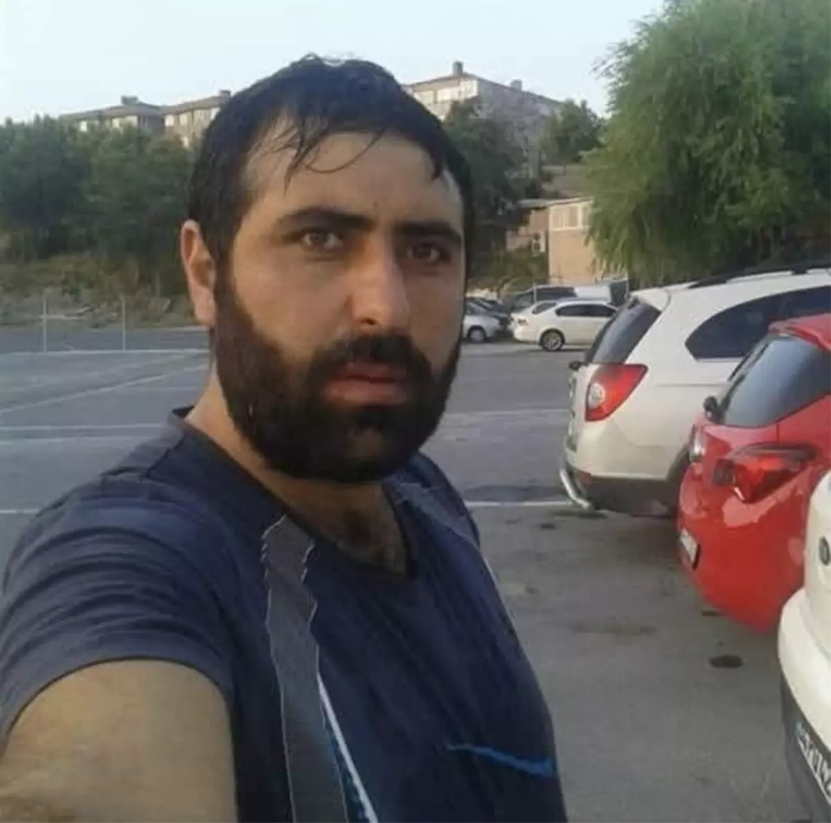 Şırnak'ta Tarlada Çalışan Çiftçi Traktörün Altında Kalarak Hayatını Kaybetti