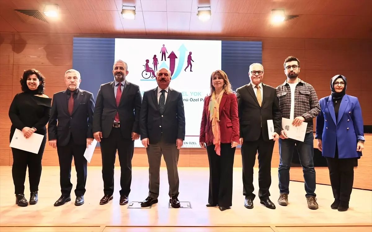 Çorum'da Dünya Engelliler Günü Paneli düzenlendi