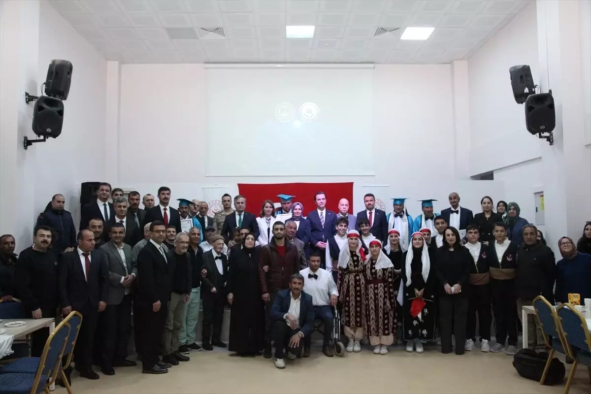 Ahlat'ta 3 Aralık Dünya Engelliler Günü etkinliği düzenlendi