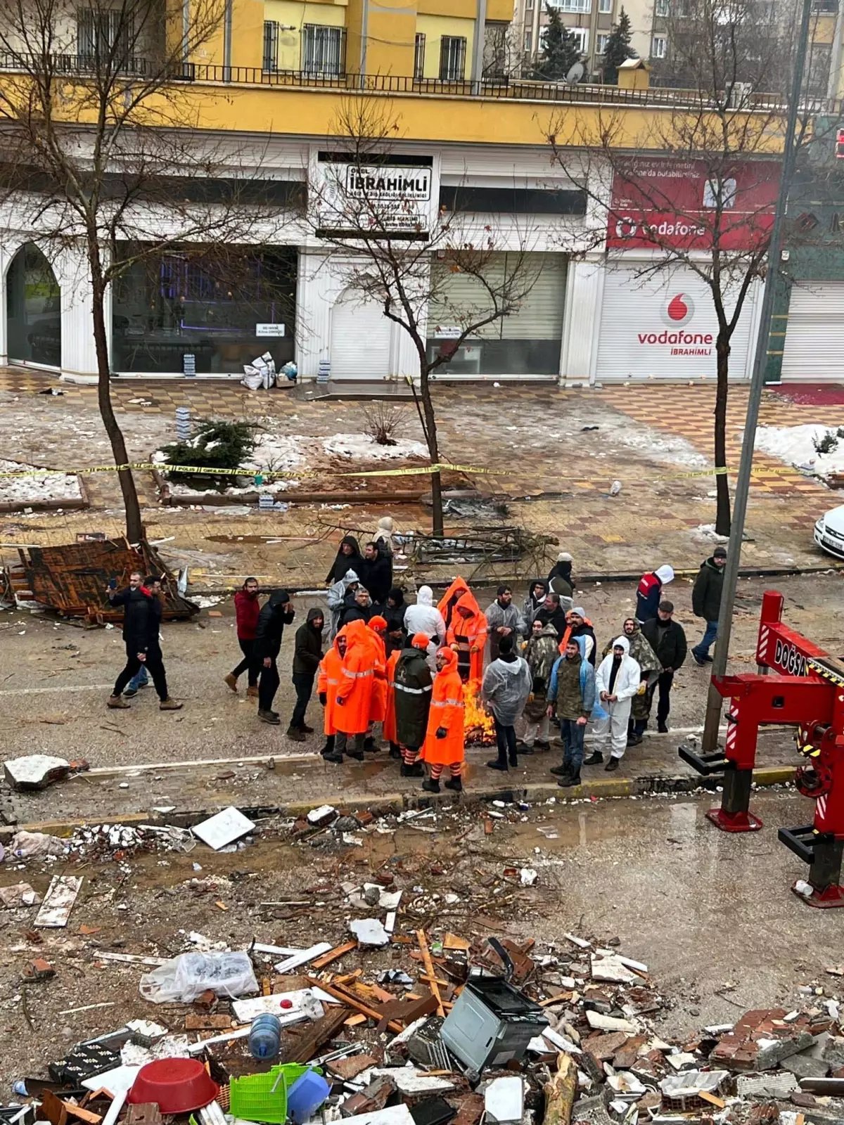 Gaziantep'te 49 kişinin öldüğü Emre Apartmanı davasında 4 sanığa tahliye