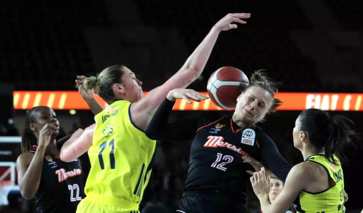 30. Kadınlar Cumhurbaşkanlığı Kupası Fenerbahçe Opet'in