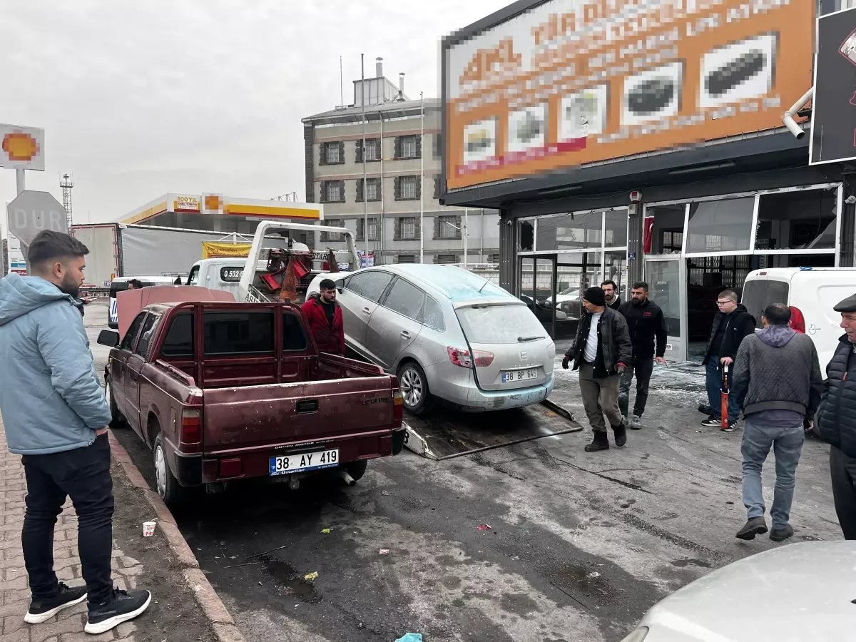 KAYSERİ'de LPG tankı değişimi sırasında patlama: 3 yaralı