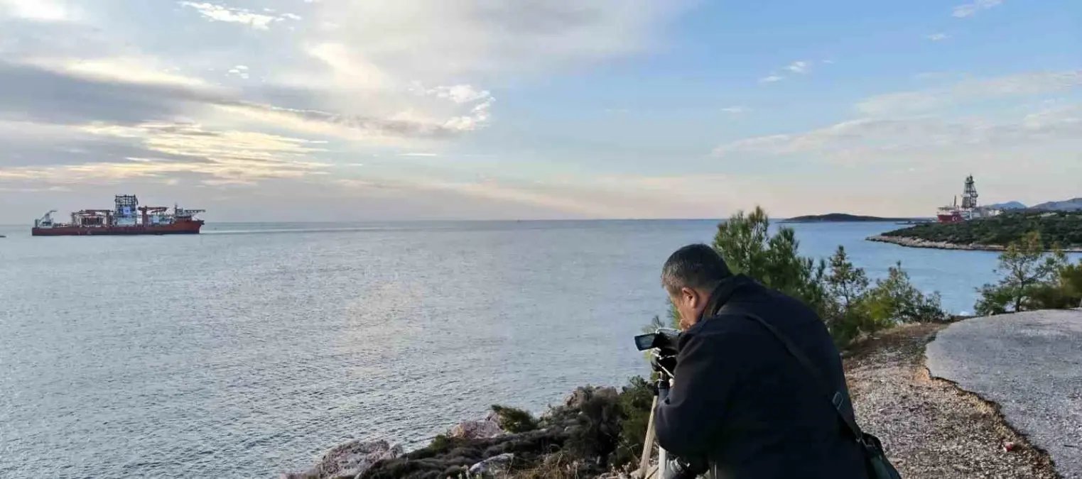 Türkiye'nin 6'ıncı sondaj gemisi Mersin'e ulaştı