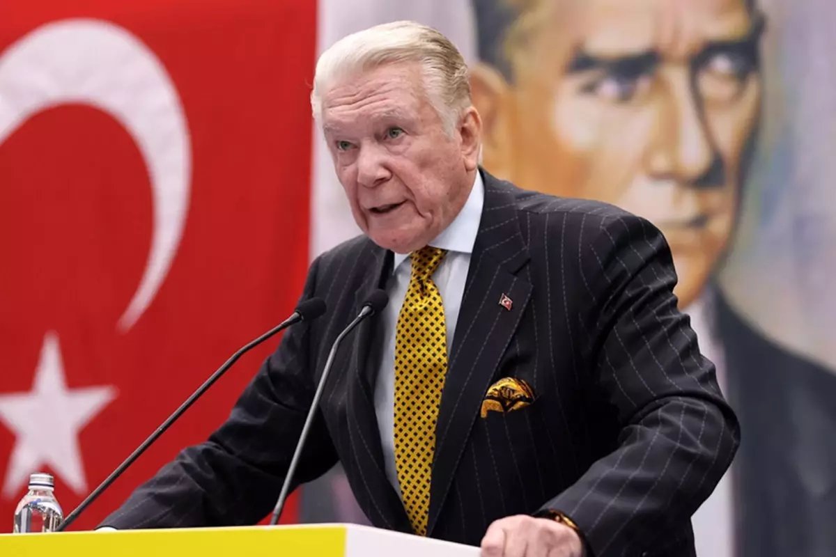 Duayen gazeteci Uğur Dündar Sözcü'den ayrıldı! İşte yeni adresi